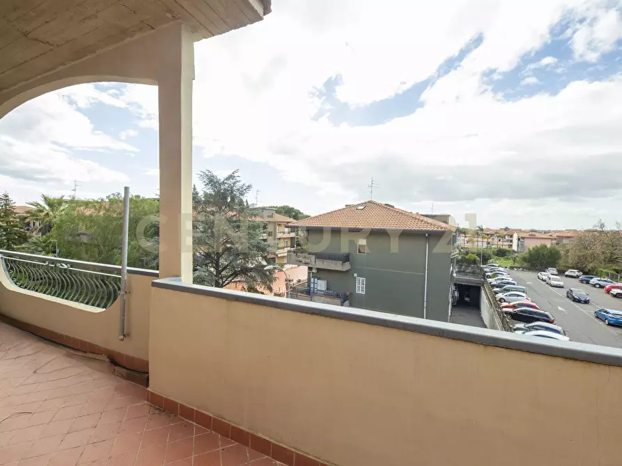 Immagine 4 di Quadrilocale in vendita  in Via Luigi Capuana 42 a Tremestieri Etneo