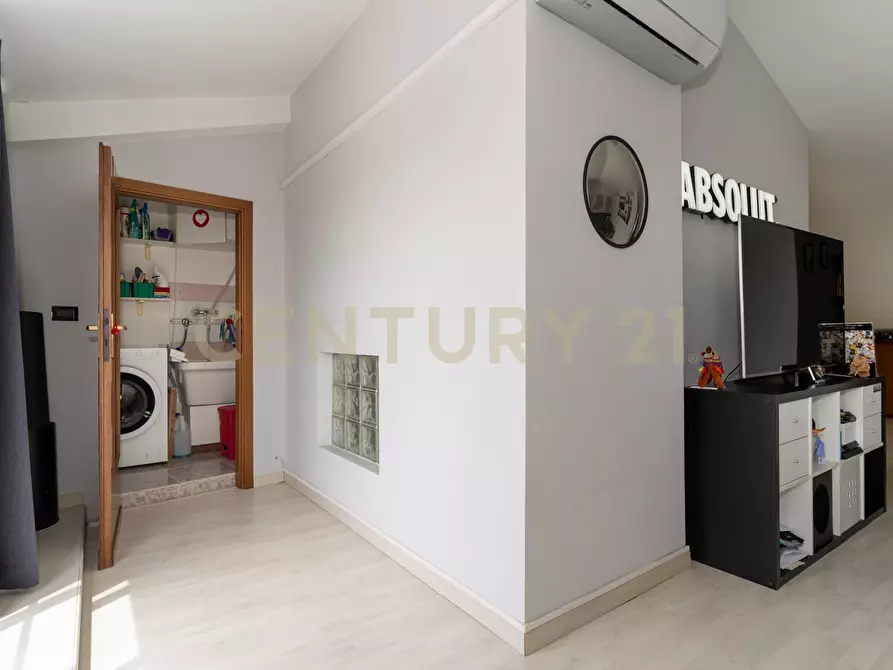 Immagine 75 di Quadrilocale in vendita  in Viale Giuseppe Lainò 7 a Catania