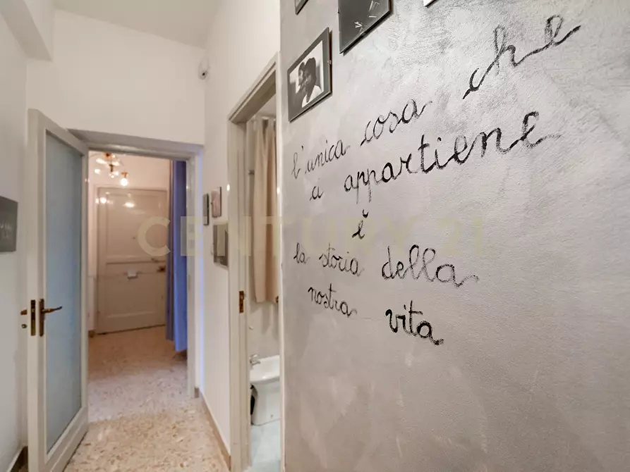 Immagine 48 di Appartamento in affitto  in Via Vittorio Emanuele Orlando 130 a Catania