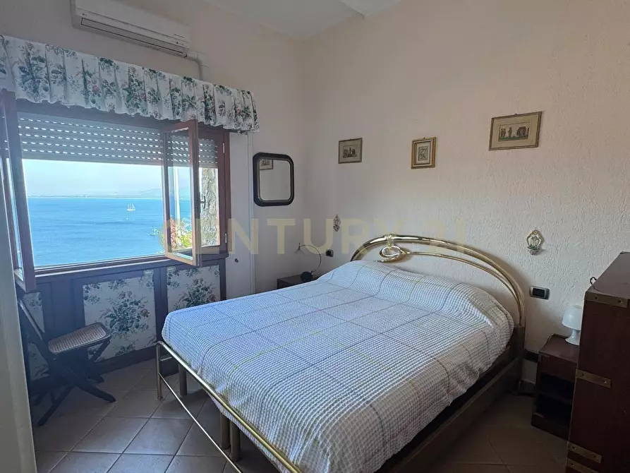 Immagine 27 di Trilocale in vendita  in Via del Sole a Monte Argentario