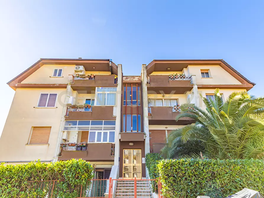 Immagine 35 di Quadrilocale in vendita  in Via Sardegna a Ronciglione