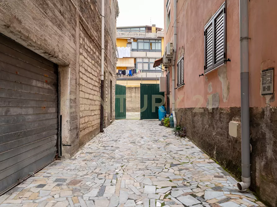 Immagine 8 di Quadrilocale in vendita  in Via Palermo 480a a Catania