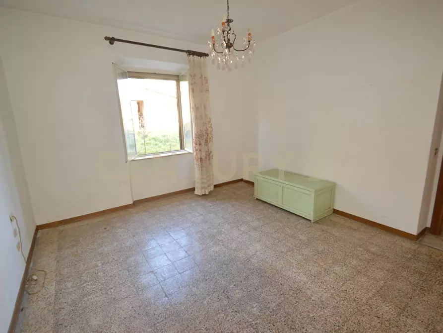 Immagine 13 di Casa indipendente in vendita  a Semproniano