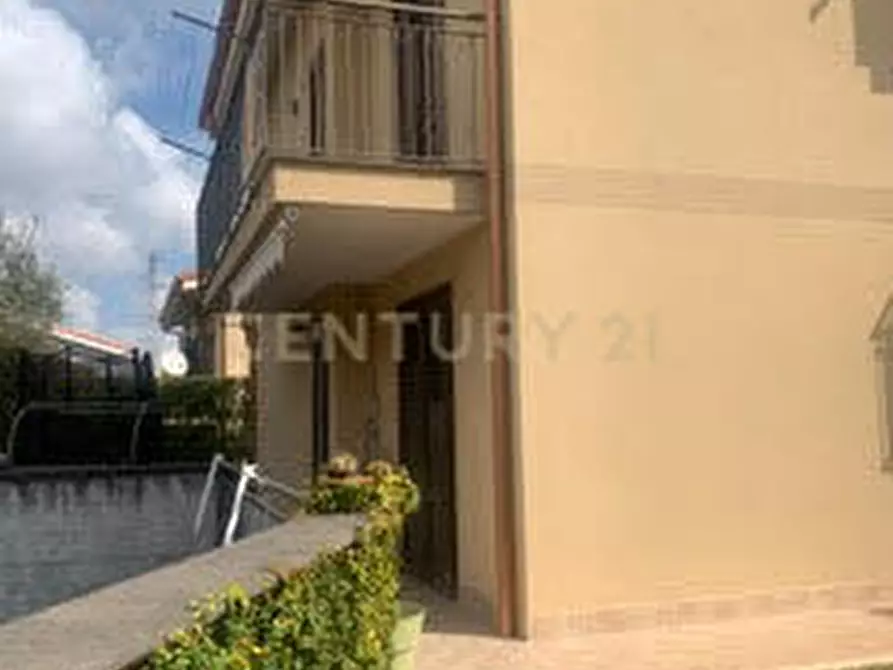 Immagine 21 di Porzione di casa in vendita  in Viale Europa 122 a San Gregorio Di Catania