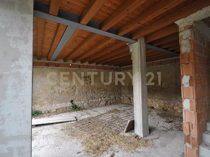 Immagine 13 di Villa in vendita  in Via Belvedere snc a Verona