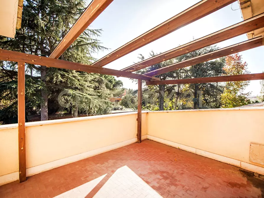 Immagine 27 di Casa bifamiliare in vendita  in Via Veientana 380D a Roma