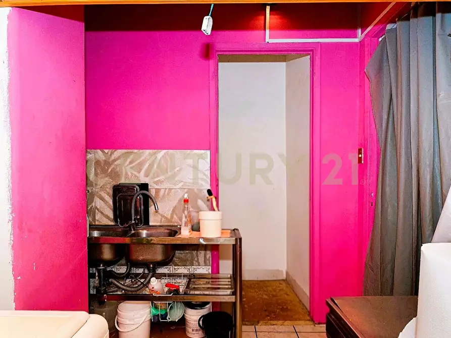 Immagine 14 di Bar / Ristorante in vendita  in Via Padova 120 a Catania
