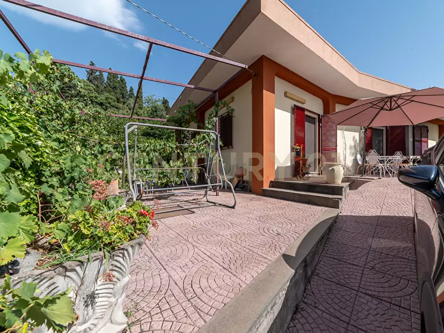 Immagine 2 di Villa in vendita  in Strada 9 Praiola 14 a Riposto