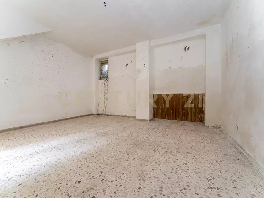 Immagine 43 di Pentalocale in vendita  in Via Principe Umberto 397 a Augusta