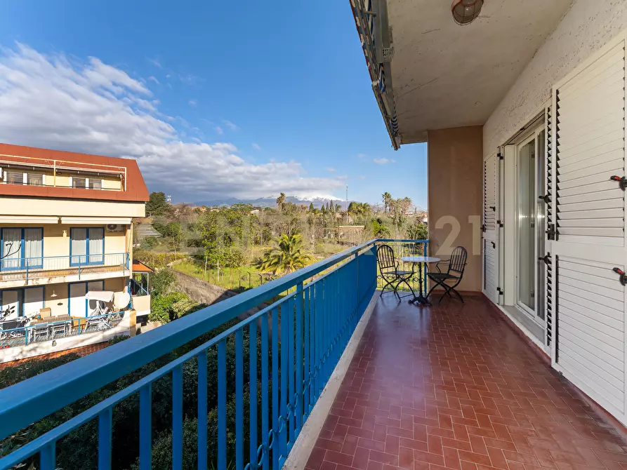 Immagine 22 di Casa semindipendente in vendita  in Via G. Leopardi 1 a Sant'agata Li Battiati