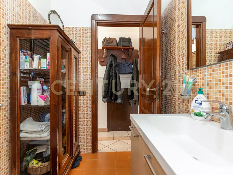 Immagine 17 di Casa indipendente in vendita  in Via Alessandria 80 a San Giovanni La Punta