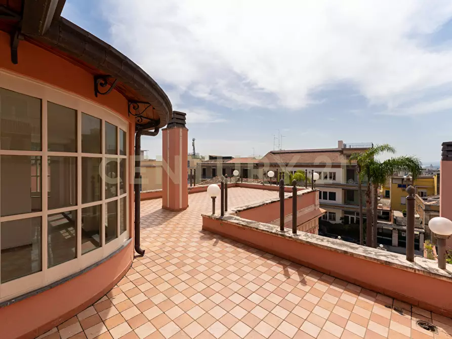 Immagine 93 di Villa in vendita  in Via Ingegnere 130 a Catania