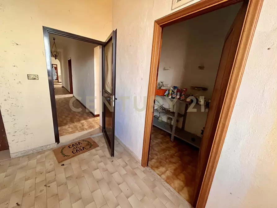 Immagine 22 di Pentalocale in vendita  in località casini a Scansano