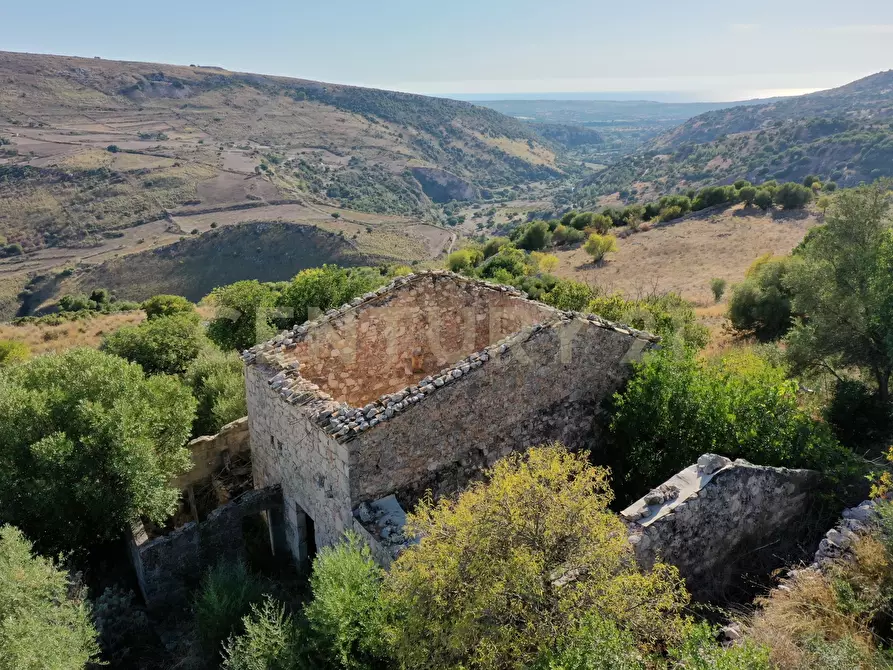 Immagine 28 di Rustico / casale in vendita  in Via dei Tulipani 21 a Ragusa