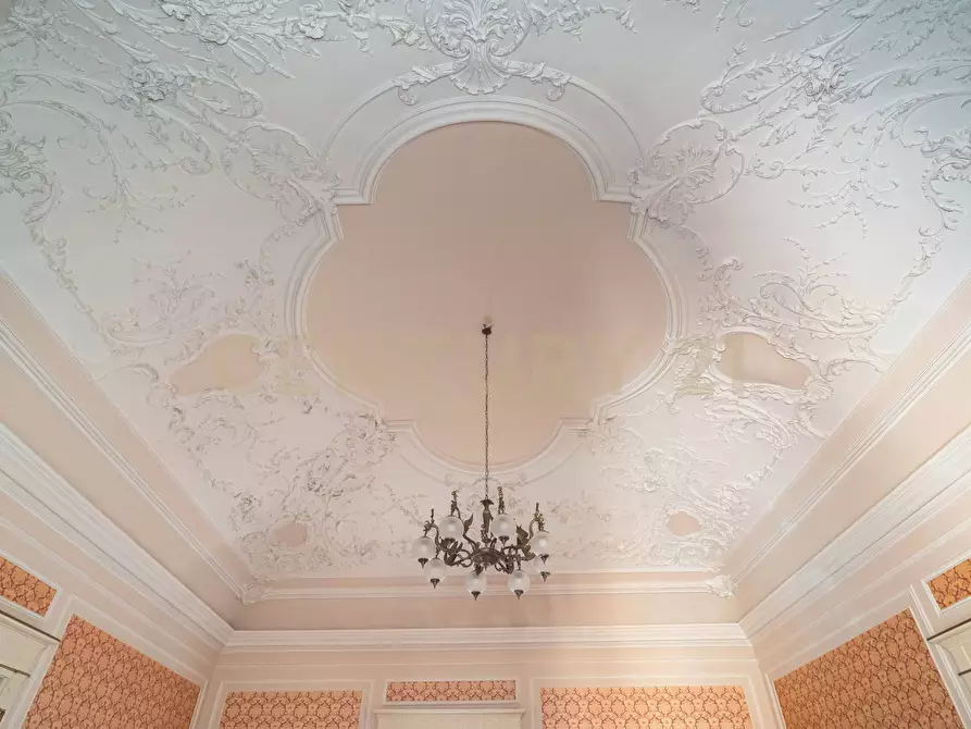 Immagine 5 di Palazzo in vendita  in Via Orologio 3-6 a Palazzolo Acreide