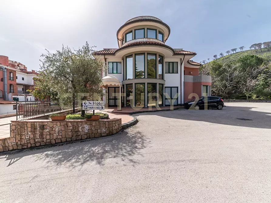 Immagine 20 di Albergo/B&B/Residence in vendita  in Via Etnea 163 a Nicolosi