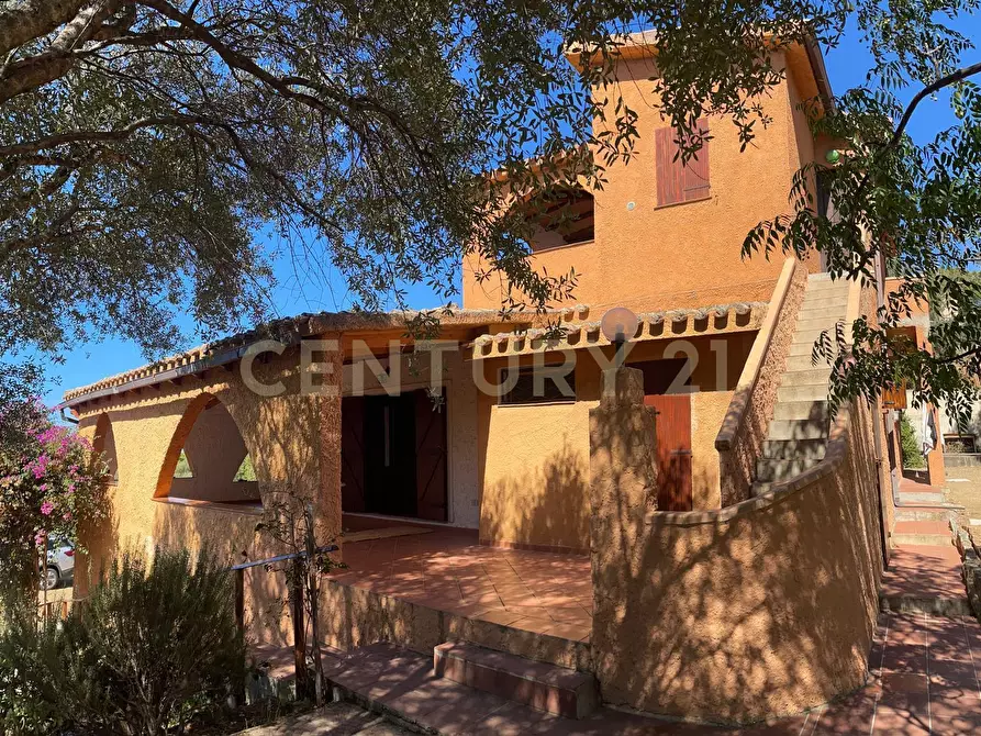 Immagine 1 di Casa indipendente in vendita  in Via degli Eucalipti 21 a Quartu Sant'elena