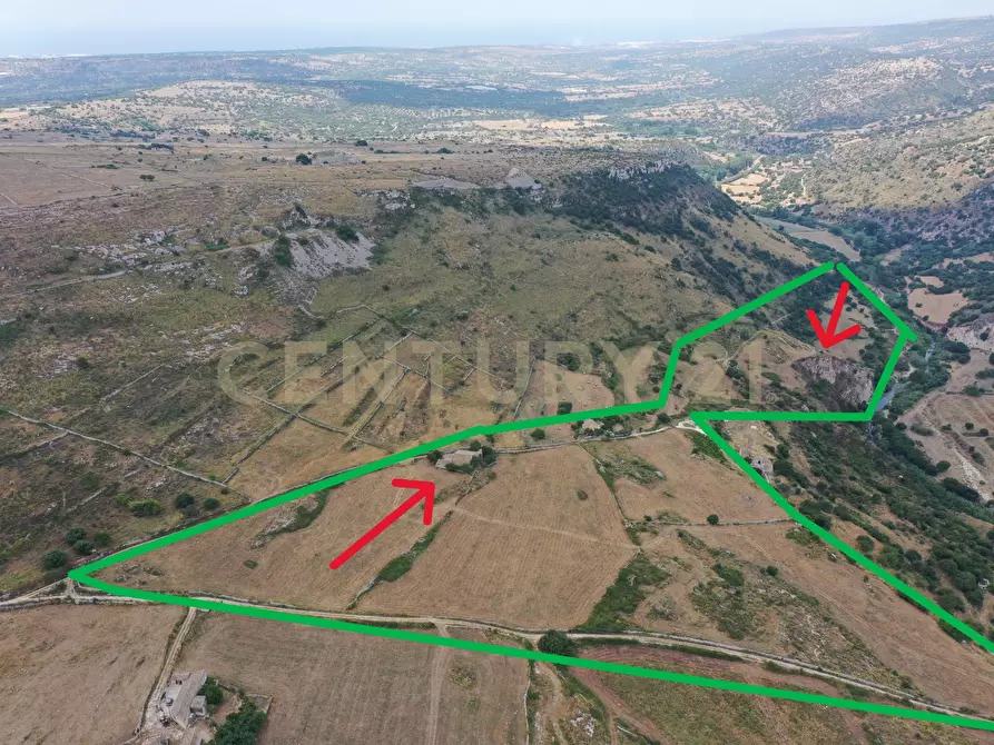 Immagine 3 di Villa in vendita  in SS115, km 323 a Ragusa