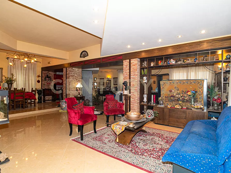 Immagine 39 di Villa in vendita  in Via G. Pezzana 9 a Aci Castello