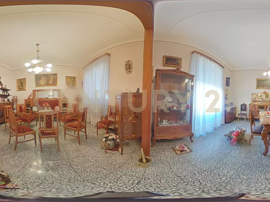 Immagine 42 di Quadrilocale in vendita  in Via Ammiraglio Toscano 5 a Catania