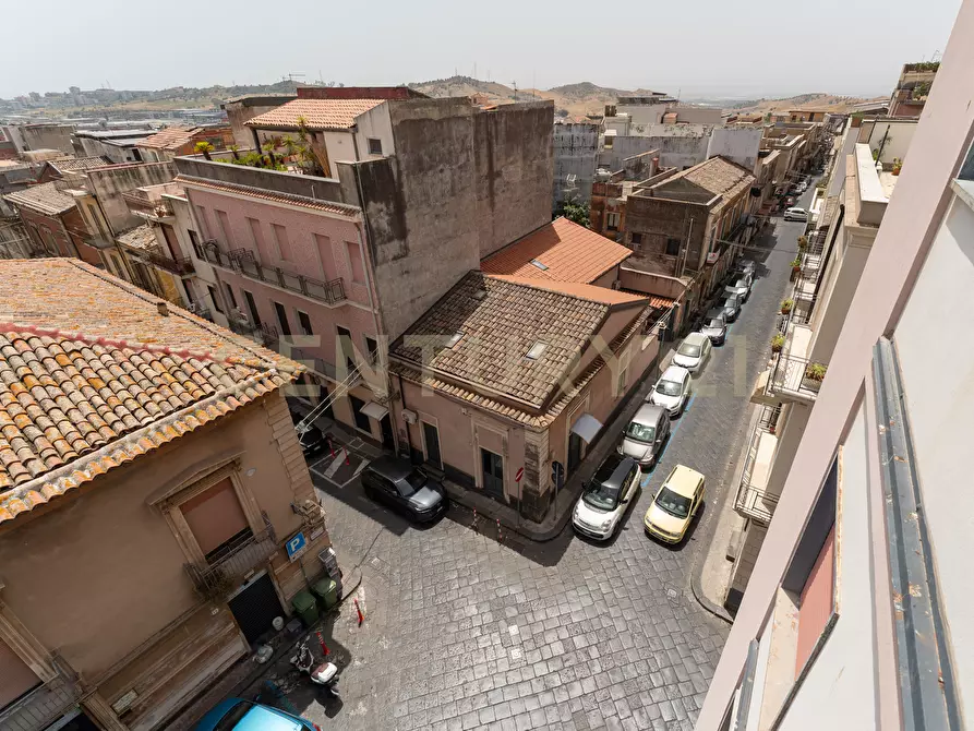 Immagine 36 di Pentalocale in vendita  in PIazza Indipendence 3 a Misterbianco