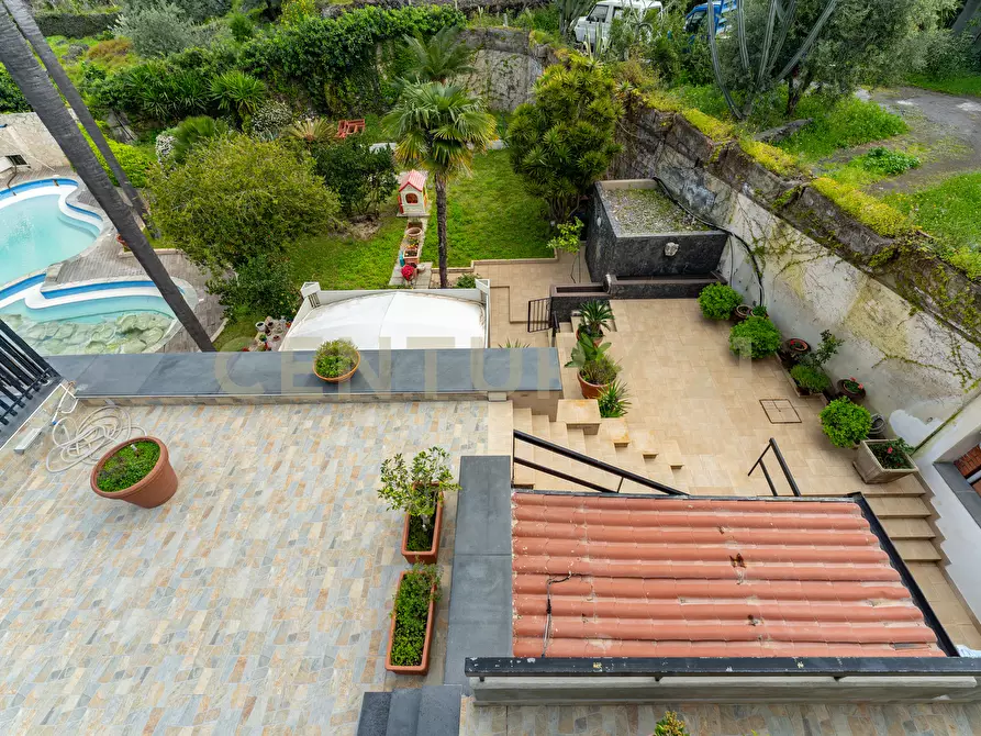 Immagine 82 di Villa in vendita  in Via G. Pezzana 11 a Aci Castello