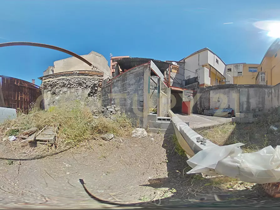 Immagine 32 di Terratetto in vendita  in Via delle Calcare 161 a Catania