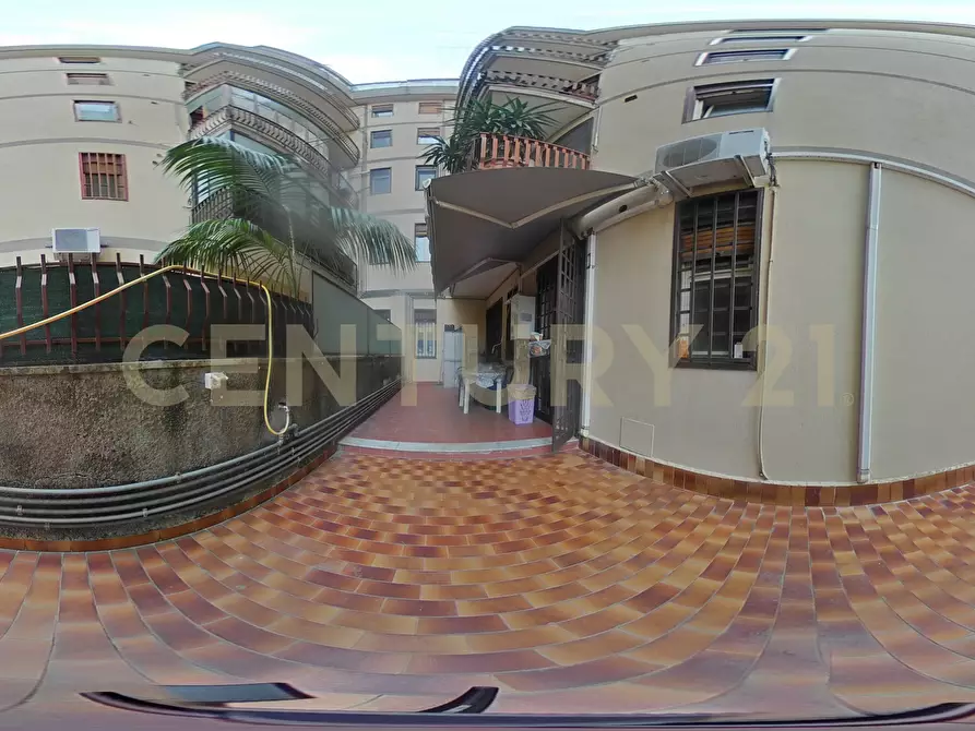 Immagine 41 di Trilocale in vendita  in Via Caduti del Lavoro 2 a Gravina Di Catania