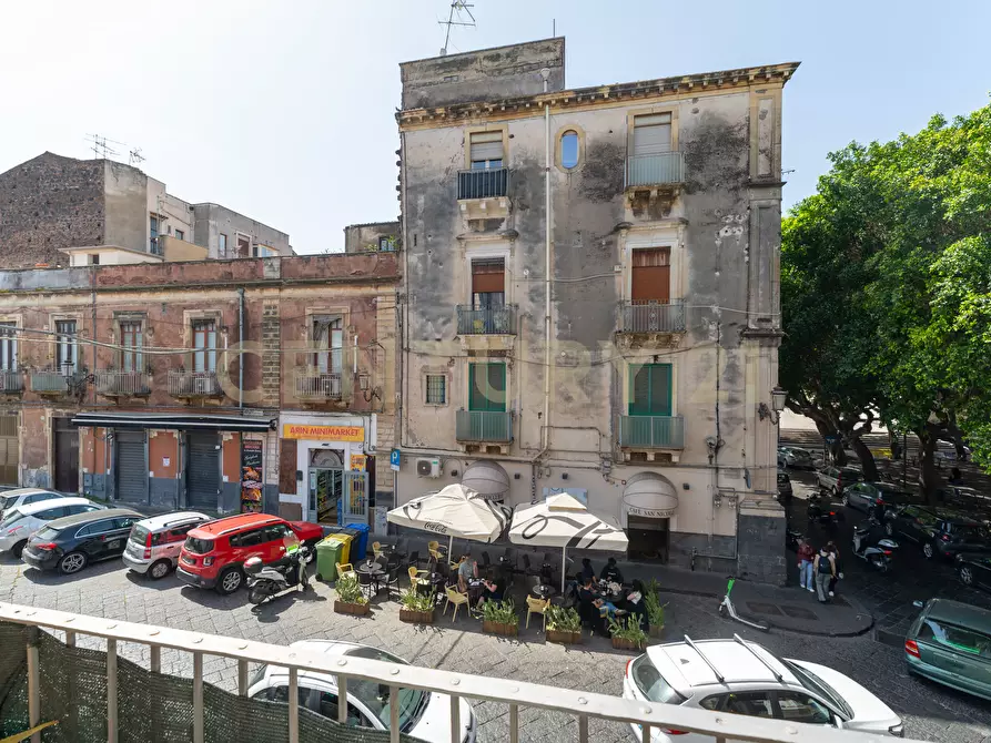 Immagine 30 di Quadrilocale in vendita  in Piazza Miracoli 2 a Catania
