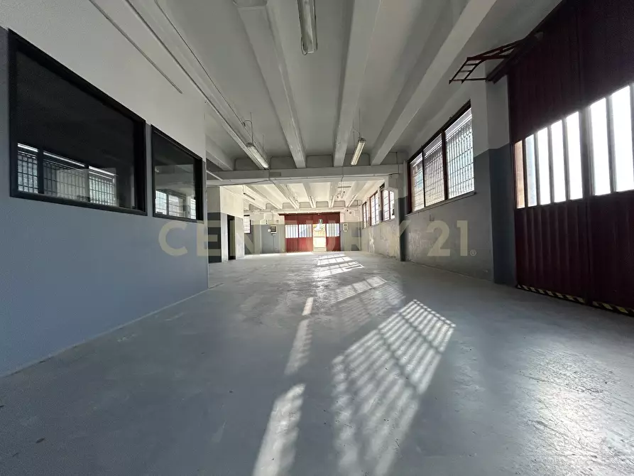 Immagine 15 di Laboratorio in affitto  in Via Vespucci Amerigo 7 a San Martino Buon Albergo