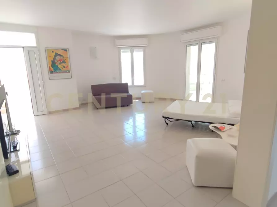 Immagine 40 di Villa in vendita  in VIA DEI CANALOTTI 91 a Ragusa