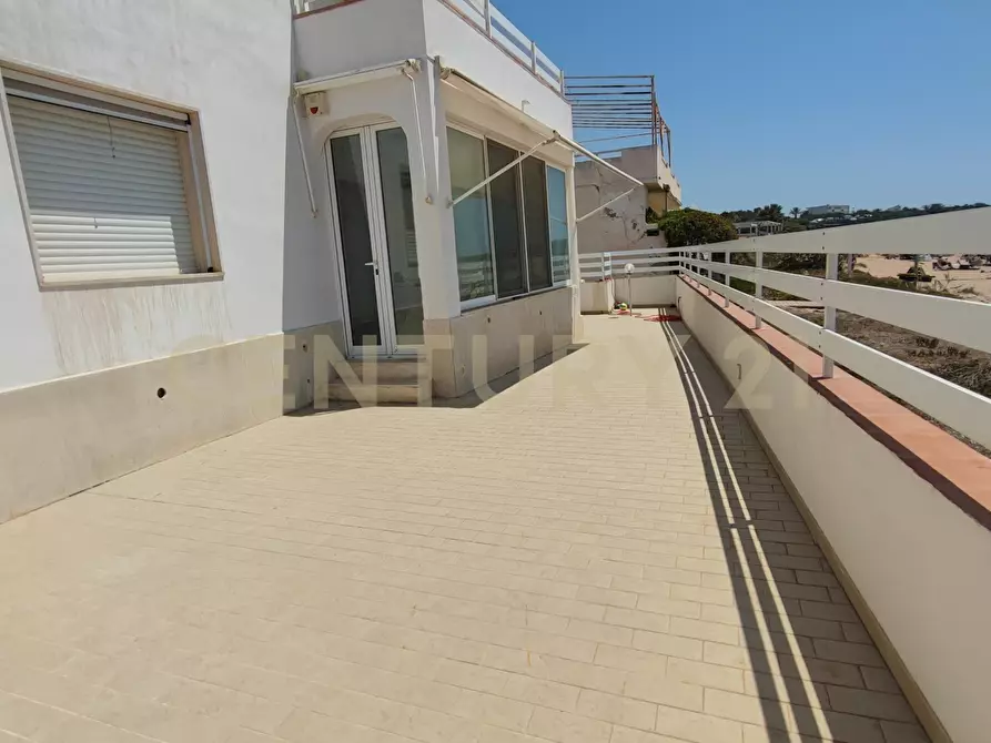 Immagine 14 di Villa in vendita  in VIA DEI CANALOTTI 91 a Ragusa