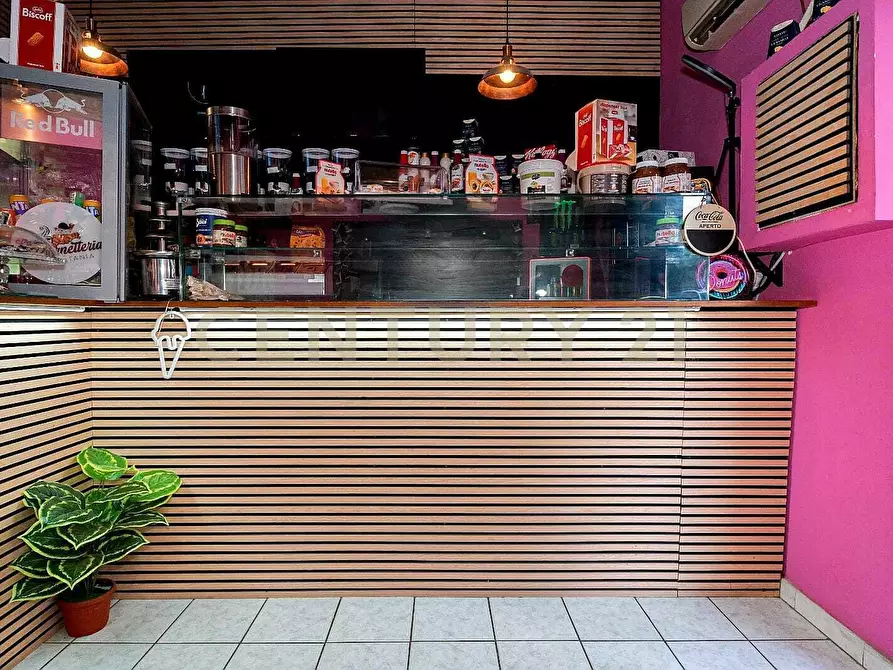Immagine 9 di Bar / Ristorante in vendita  in Via Padova 120 a Catania