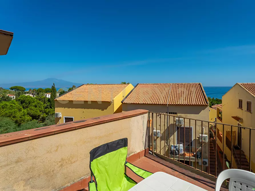 Immagine 14 di Villa in vendita  in BAIA ARCILE snc a Augusta