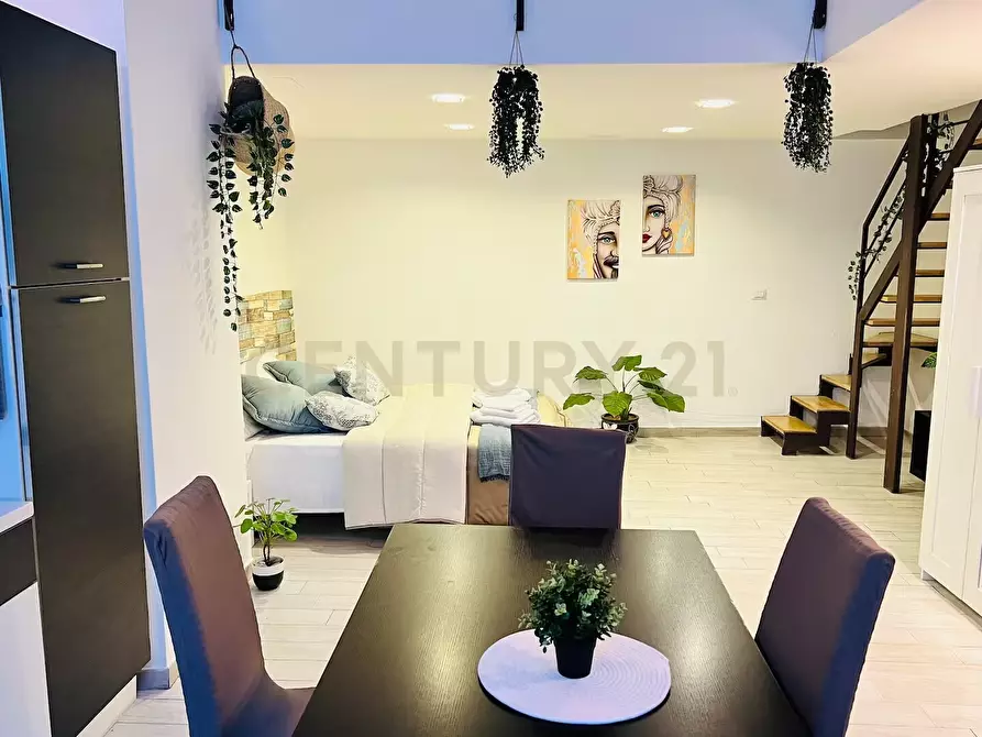 Immagine 40 di Loft/Open space in vendita  in Via Cristoforo Colombo 38 a Catania