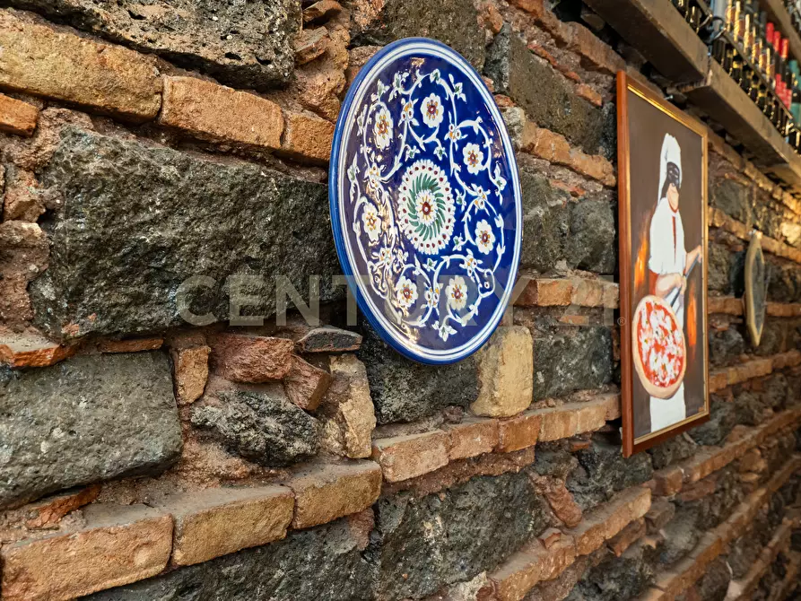 Immagine 38 di Pizzeria / Pub in vendita  in Via Plebiscito 179 a Catania