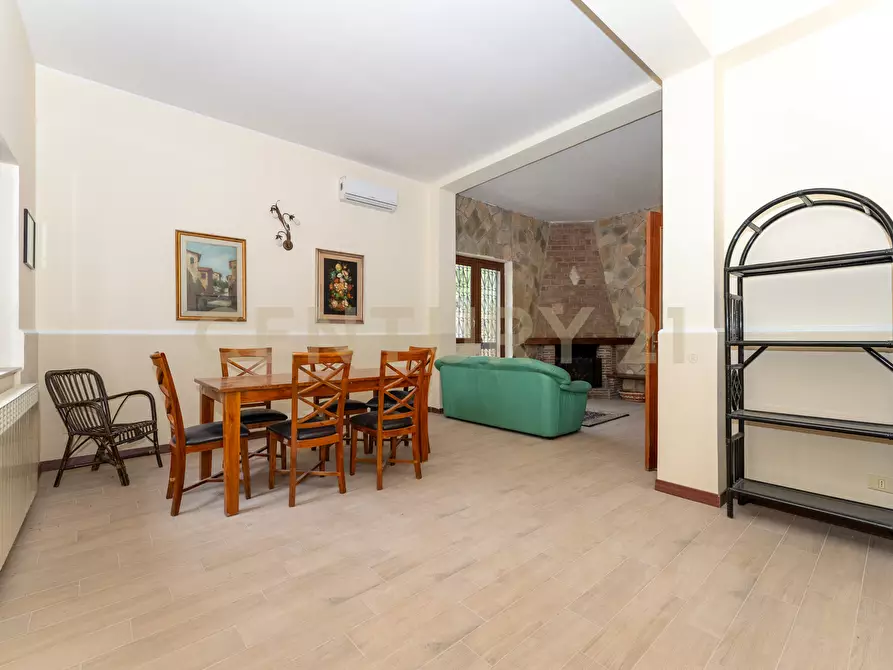 Immagine 7 di Villa in vendita  in via de pretis 4 a Mascalucia
