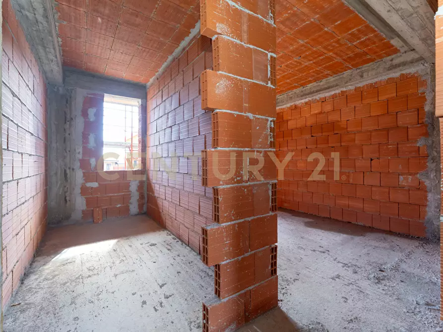 Immagine 34 di Quadrilocale in vendita  in Via Turati 13 a Belpasso