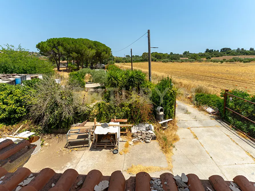 Immagine 19 di Villa in vendita  in C/da Camera a Augusta