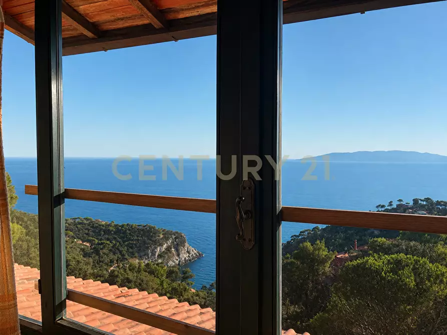 Immagine 3 di Bilocale in vendita  in località cala piccola a Monte Argentario