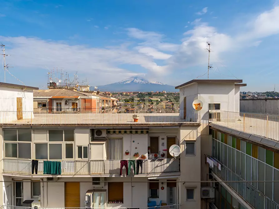 Immagine 69 di Attico in vendita  in Viale Mario Rapisardi 353 a Catania