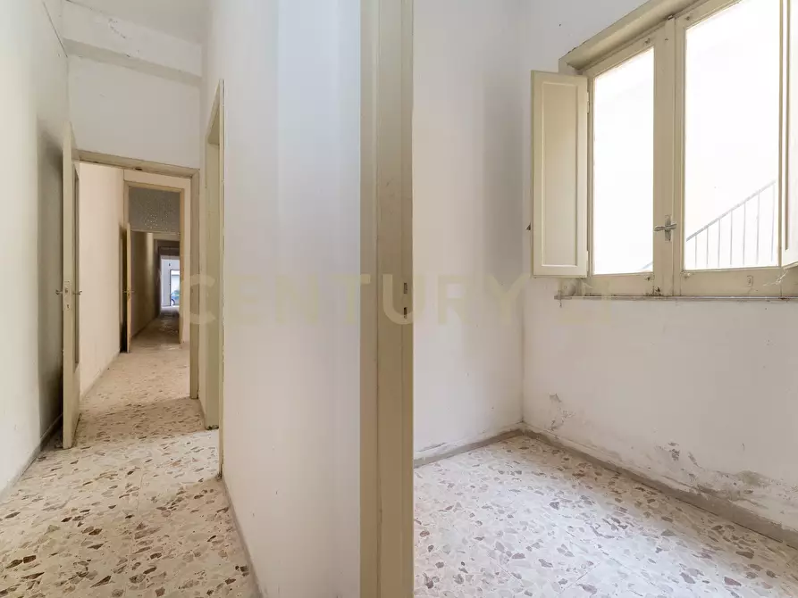 Immagine 41 di Pentalocale in vendita  in Via Principe Umberto 397 a Augusta