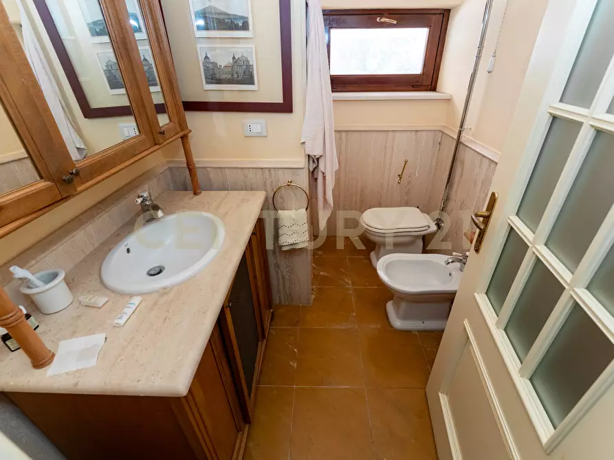 Immagine 63 di Villa in vendita  in Via Timparosa 39 a Aci Castello