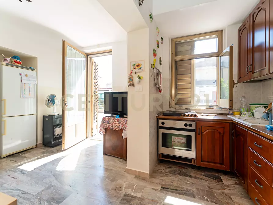 Immagine 12 di Villa in vendita  in Via Quartiere Longo 18 a Aci Castello