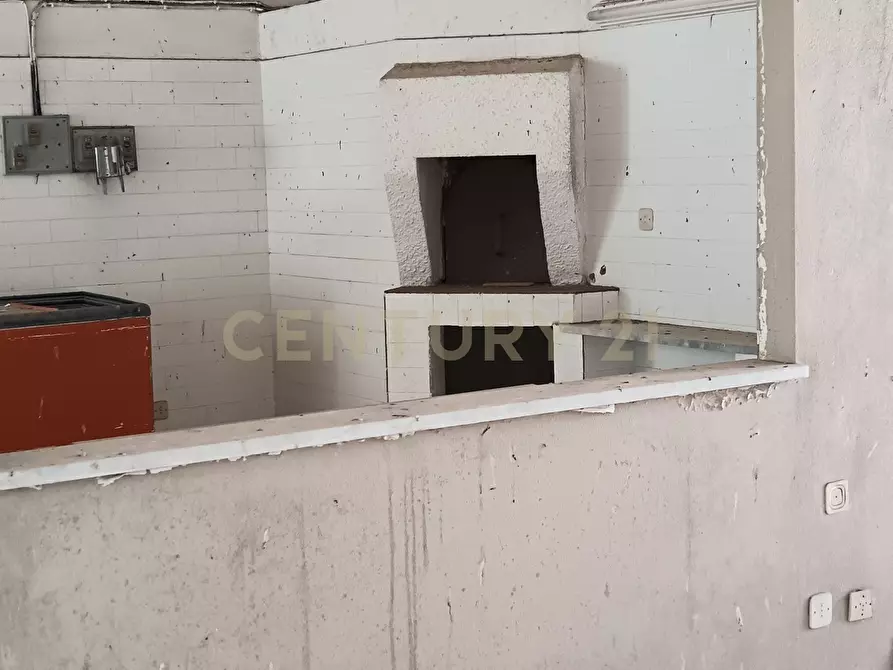 Immagine 1 di Locale commerciale in vendita  in Viale dei Lidi 433/E a Siracusa