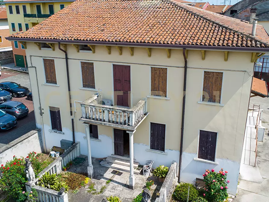 Immagine 1 di Casa indipendente in vendita  in Viale Europa 15 a Monteforte D'alpone