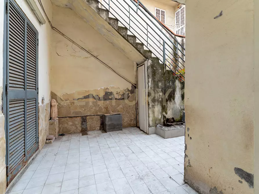 Immagine 5 di Porzione di casa in vendita  in Via Giudice 10 a Catania