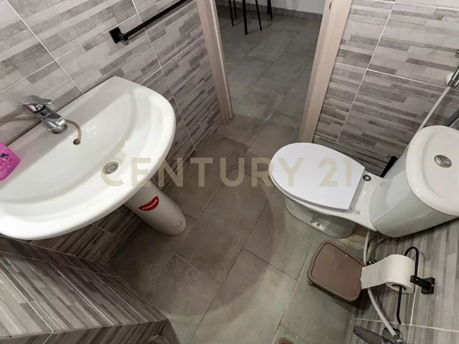 Immagine 24 di Monolocale in vendita  in Via del Principe 37 a Catania