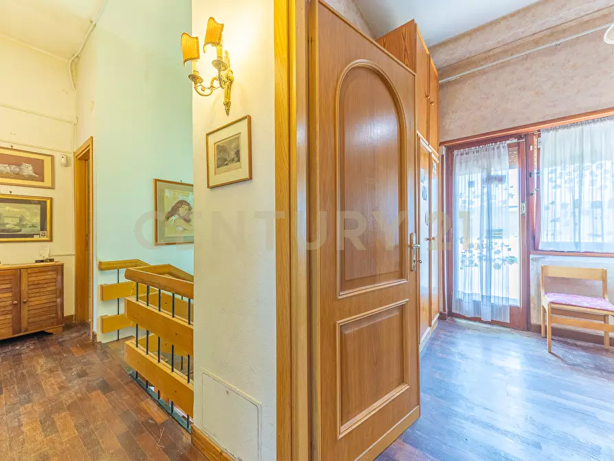 Immagine 18 di Villa in vendita  in Corso San Francesco 159 a Anzio