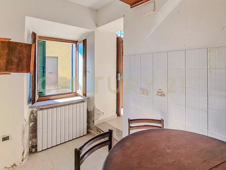 Immagine 3 di Pentalocale in vendita  in Via del Gioco 25 a Roccastrada